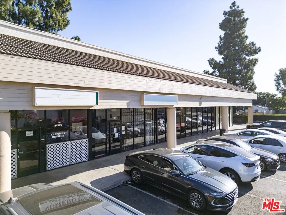 1960 Sequoia Ave