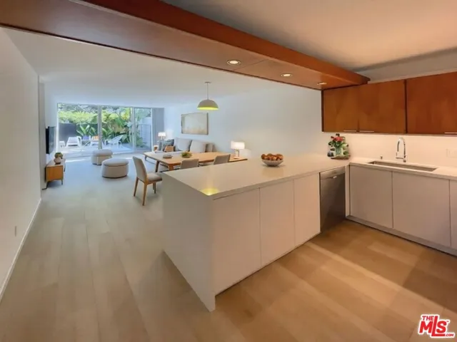 3607 Pacific Avenue, Marina Del Rey, California 90292 — photo 4