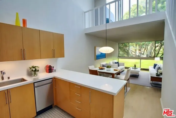 3607 Pacific Avenue, Marina Del Rey, California 90292 — photo 5