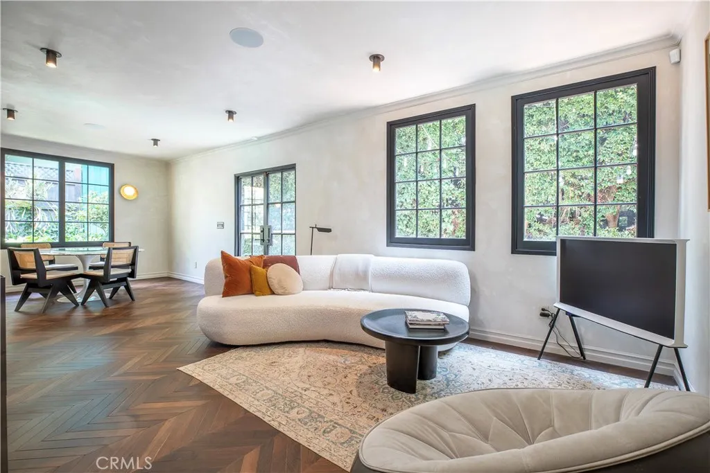Family room / Dining room