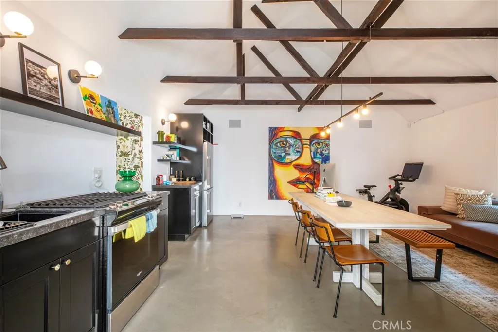 Guest Unit