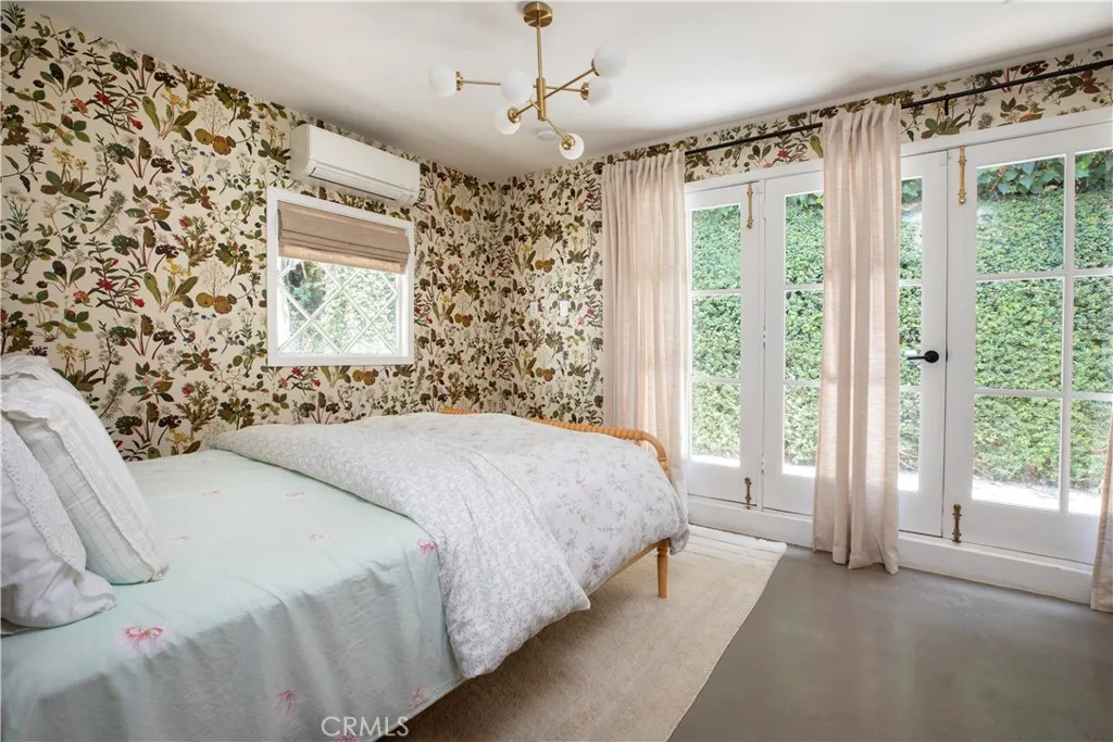  En suite with privacy and French doors.
