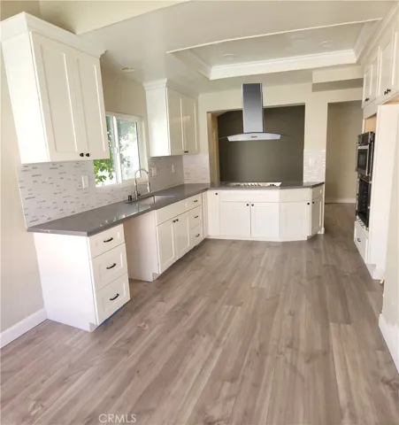 27546 Senna Court, Temecula, California 92591