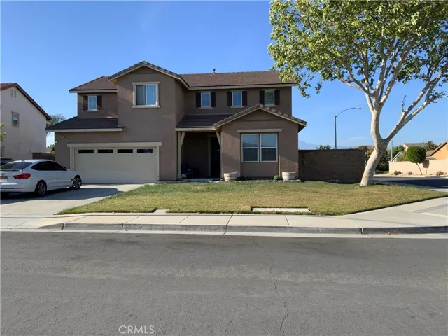 14752 Oak Leaf, Eastvale, California 92880