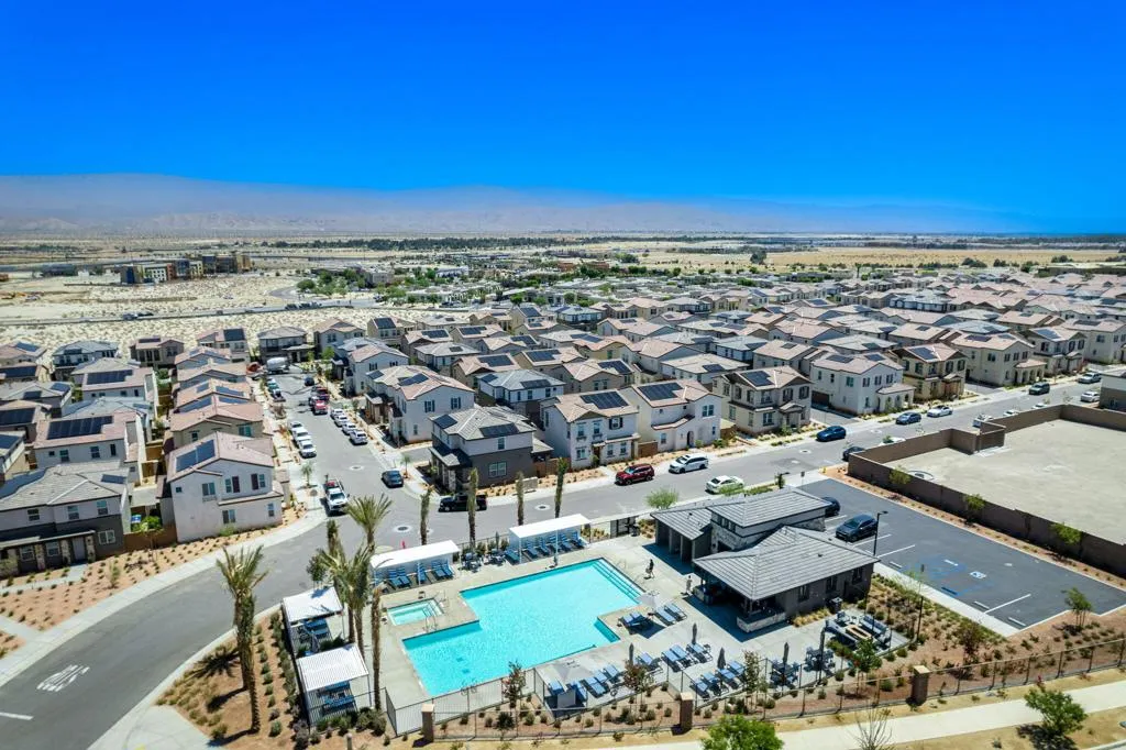18-web-or-mls-TJOxford-18
