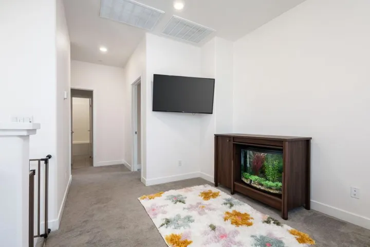 15-web-or-mls-TJOxford_OPMG_0626_015