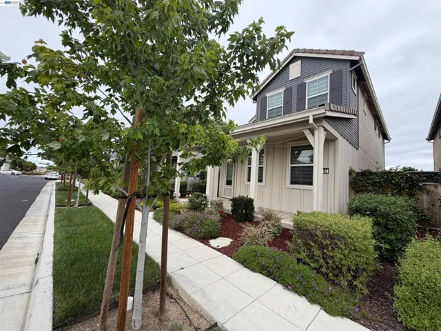 2282 S Podere Dr, Mountain House, California 95391