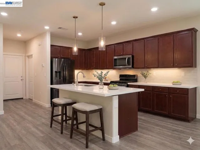 2282 S Podere Dr, Mountain House, California 95391