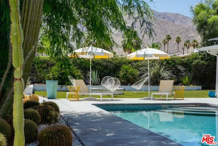 1275 E Sunny Dunes Road, Palm Springs, California 92264