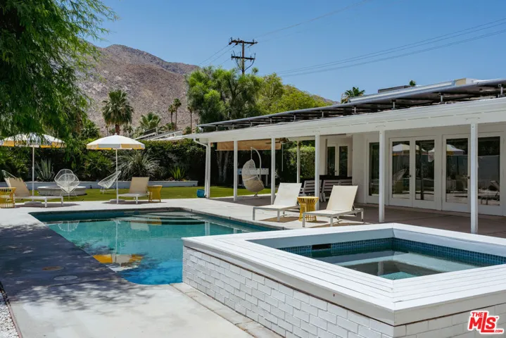 1275 E Sunny Dunes Road, Palm Springs, California 92264