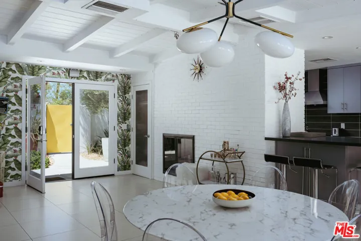 1275 E Sunny Dunes Road, Palm Springs, California 92264