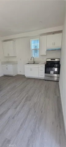 1649 W Florence, Los Angeles, California 90047