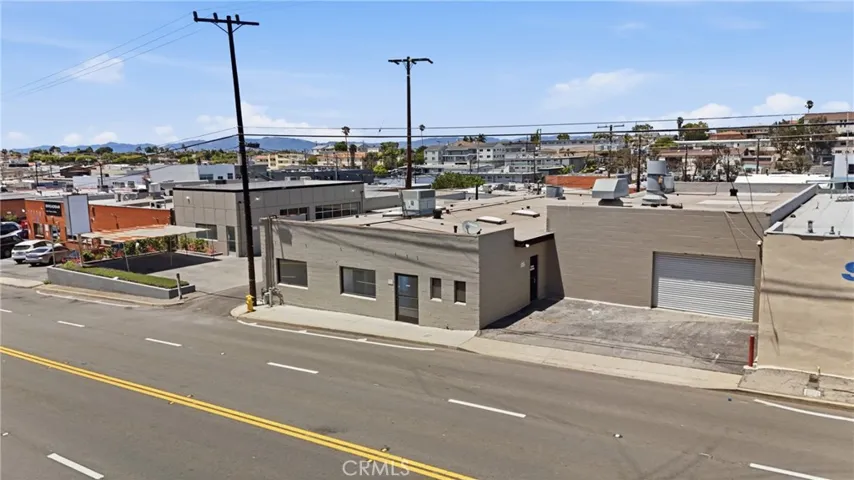 717 E El Segundo, El Segundo, California 90245