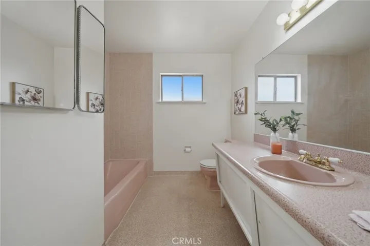 1526 N Amber Court, Ontario, California 91762