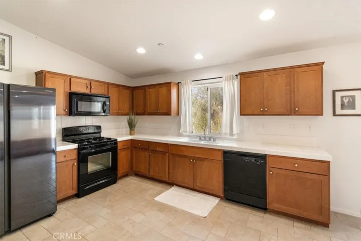 905 Broadway, Barstow, California 92311