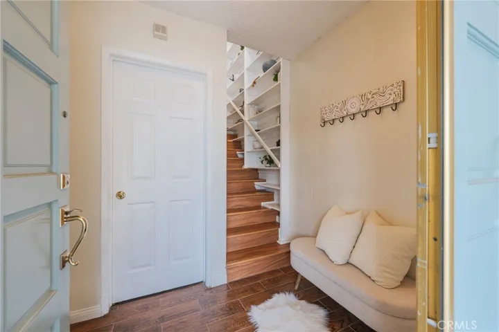 1825 Goodman Ave, Redondo Beach, California 90278