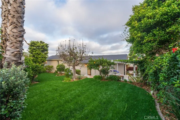 1825 Goodman Ave, Redondo Beach, California 90278