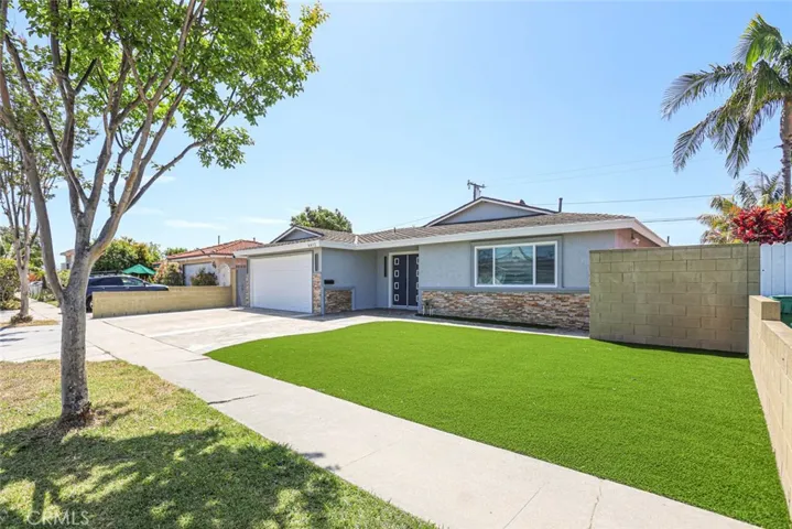 8872 Montrose Avenue, Westminster, California 92683