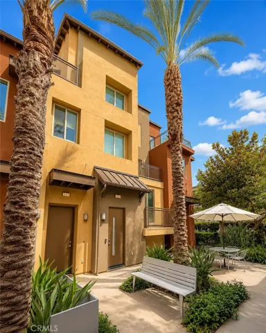 575 Rockefeller, Irvine, California 92612