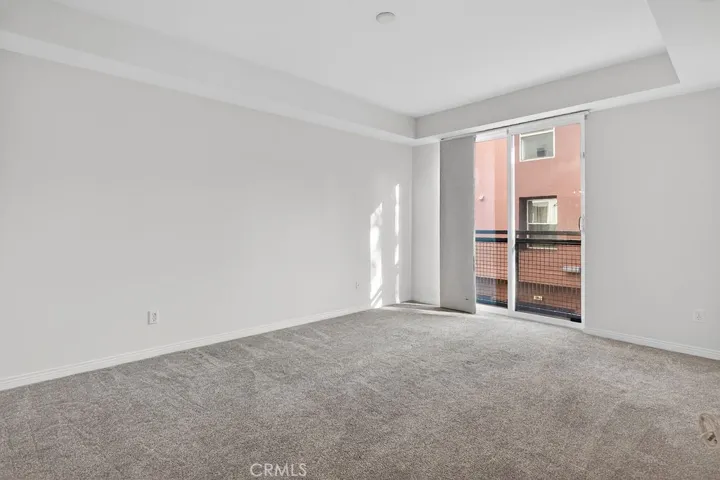 575 Rockefeller, Irvine, California 92612