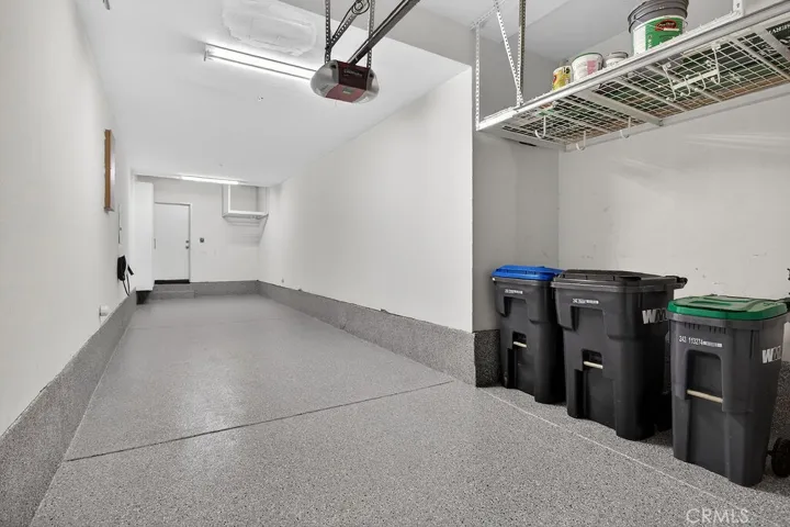 575 Rockefeller, Irvine, California 92612