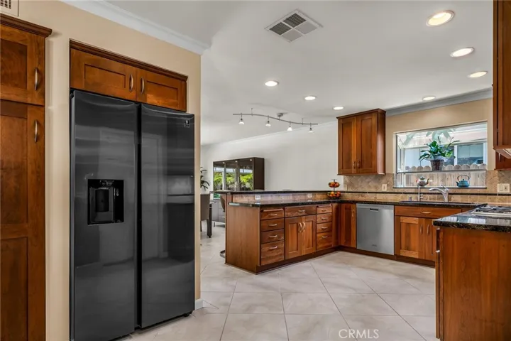 1921 Lasita Place, Rancho Palos Verdes, California 90275
