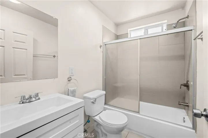 844 W 78th Street, Los Angeles, California 90044