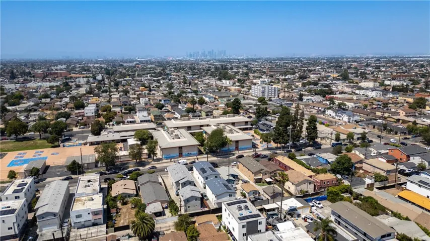 844 W 78th Street, Los Angeles, California 90044