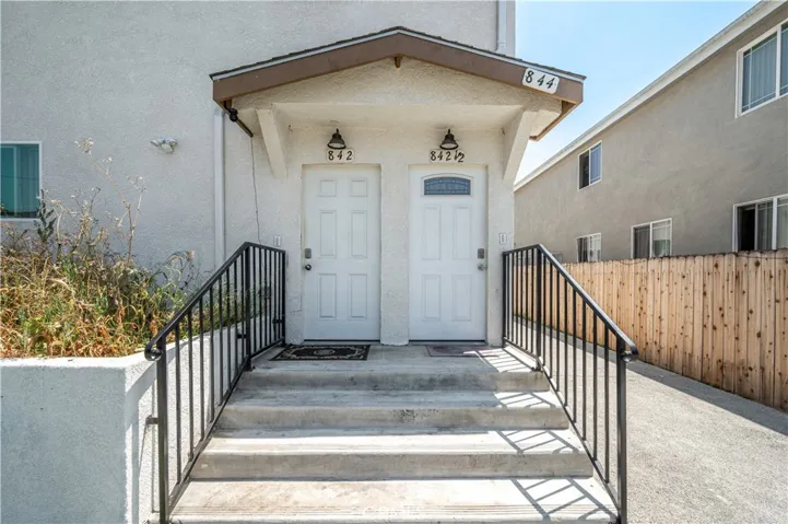 844 W 78th Street, Los Angeles, California 90044