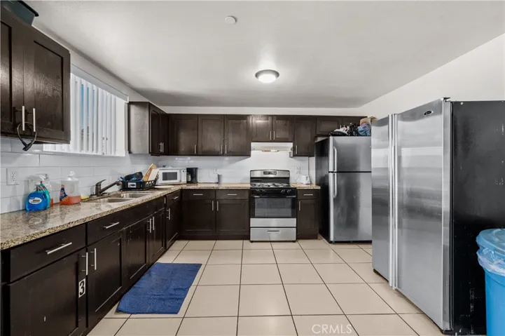 844 W 78th Street, Los Angeles, California 90044