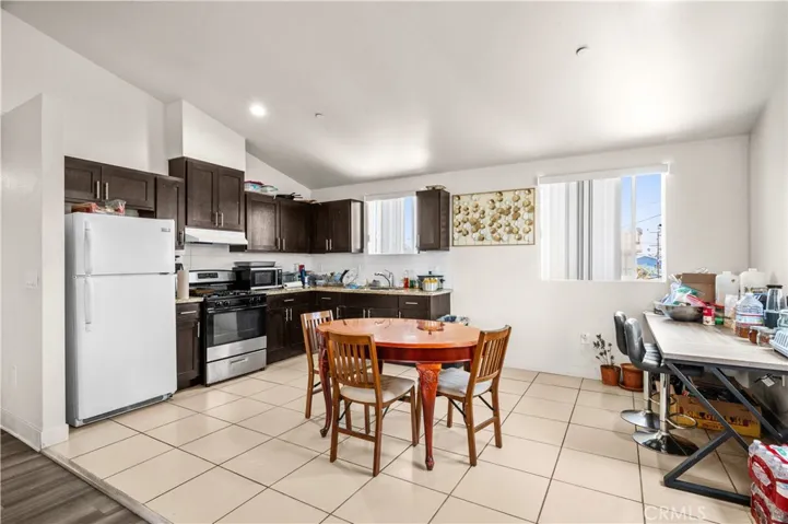 844 W 78th Street, Los Angeles, California 90044