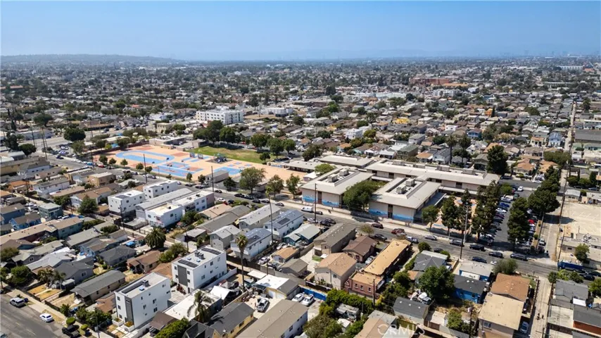 844 W 78th Street, Los Angeles, California 90044