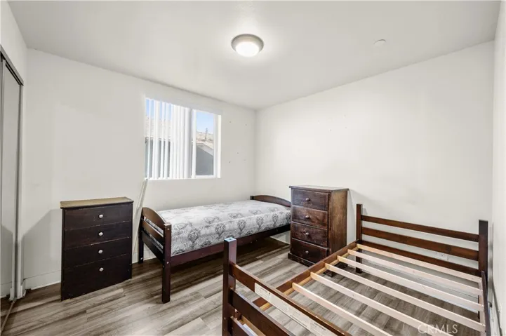844 W 78th Street, Los Angeles, California 90044