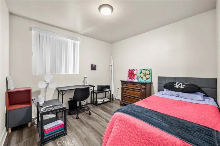 844 W 78th Street, Los Angeles, California 90044