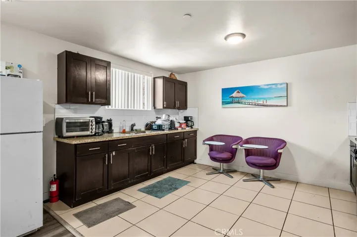 844 W 78th Street, Los Angeles, California 90044
