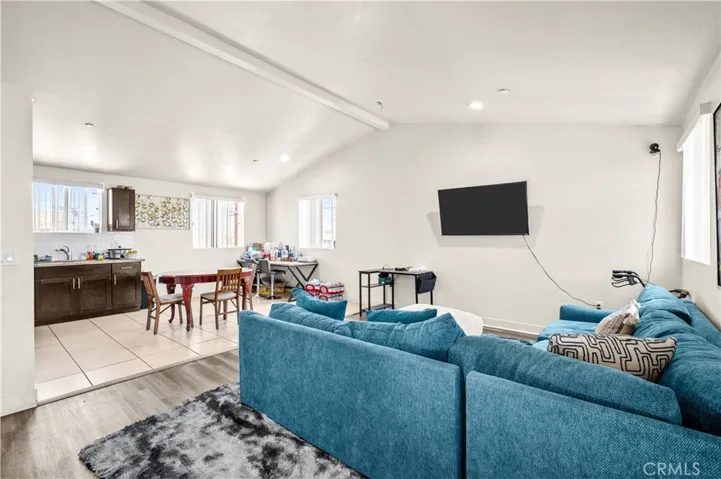 844 W 78th Street, Los Angeles, California 90044