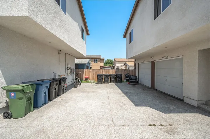 844 W 78th Street, Los Angeles, California 90044