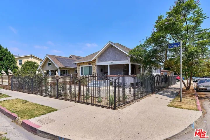 1305 W 37th Place, Los Angeles, California 90007