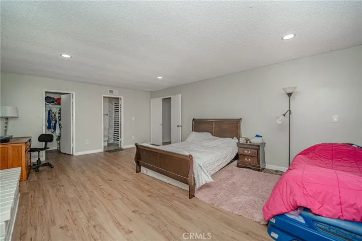 11321 Hart, Cypress, California 90630