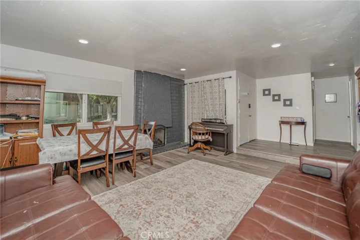 11321 Hart, Cypress, California 90630