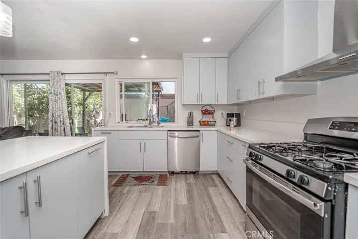 11321 Hart, Cypress, California 90630