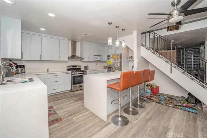 11321 Hart, Cypress, California 90630
