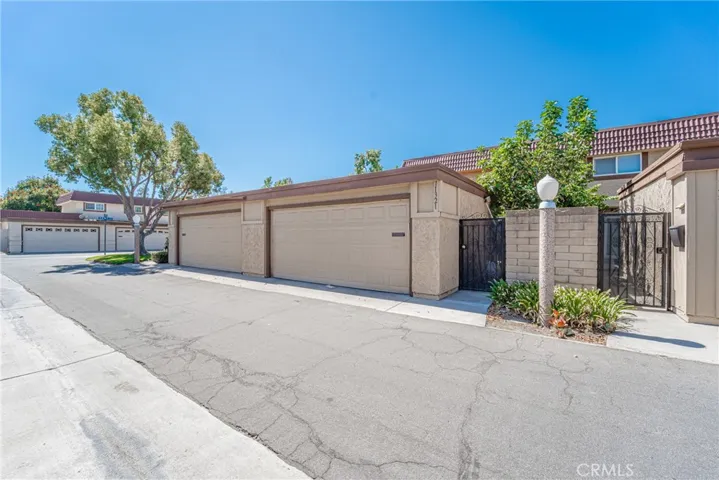 11321 Hart, Cypress, California 90630