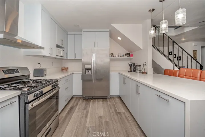 11321 Hart, Cypress, California 90630
