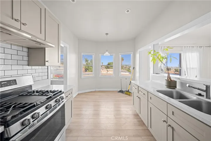 2441 Fairmount, Los Angeles, California 90033