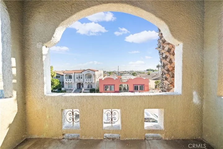 2441 Fairmount, Los Angeles, California 90033