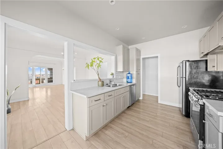 2441 Fairmount, Los Angeles, California 90033