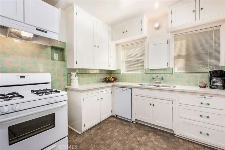 429 Olive, Long Beach, California 90802