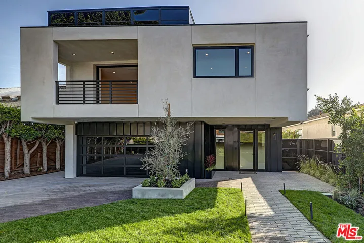 846 Dickson Street, Marina Del Rey, California 90292