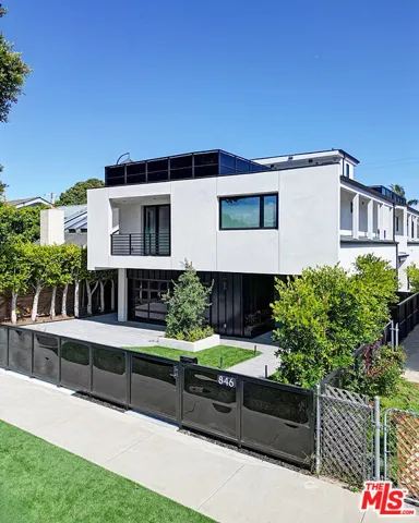 846 Dickson Street, Marina Del Rey, California 90292